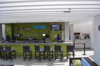 Condo at Palms Place Main image